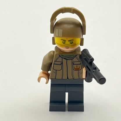 LEGO Star Wars Resistance Trooper with Blaster Minifigure (sw0721)