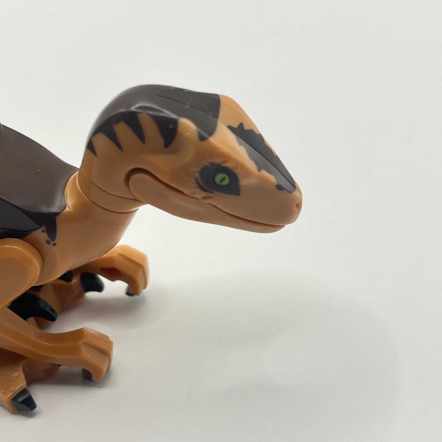 LEGO Dinosaur Raptor Brown (Jurassic World / Park) (raptor10) Fair condition