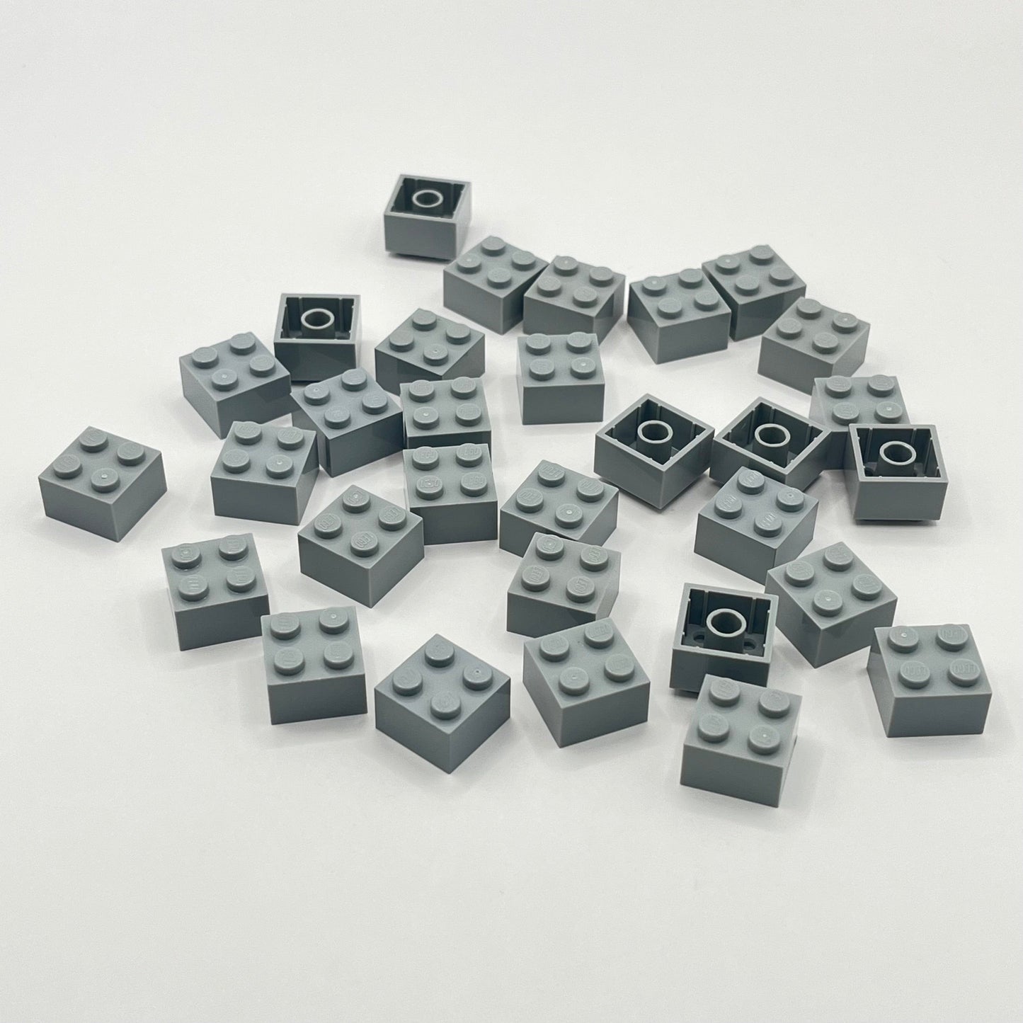 LEGO 2 x 2 Bricks, Light Bluish Grey, 30 Pieces