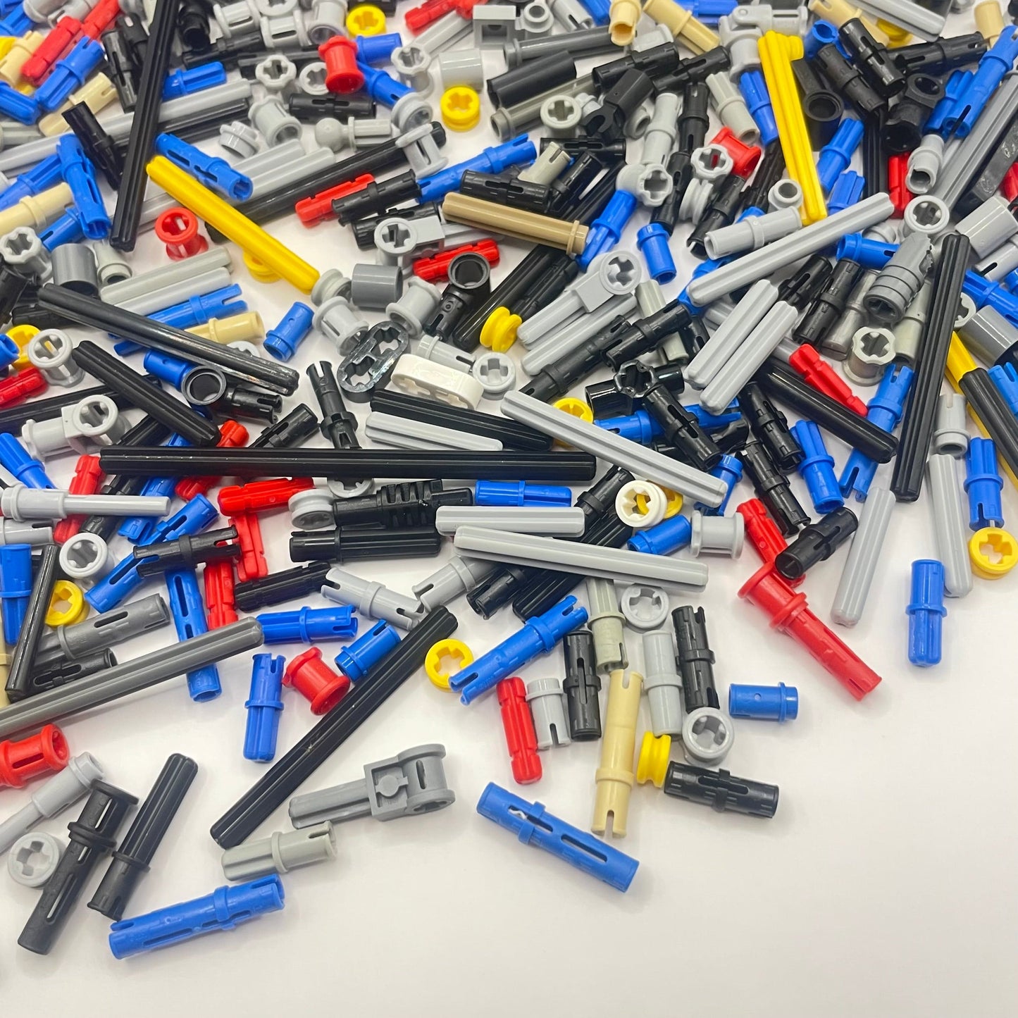 LEGO Technic Pins Approx. 200g