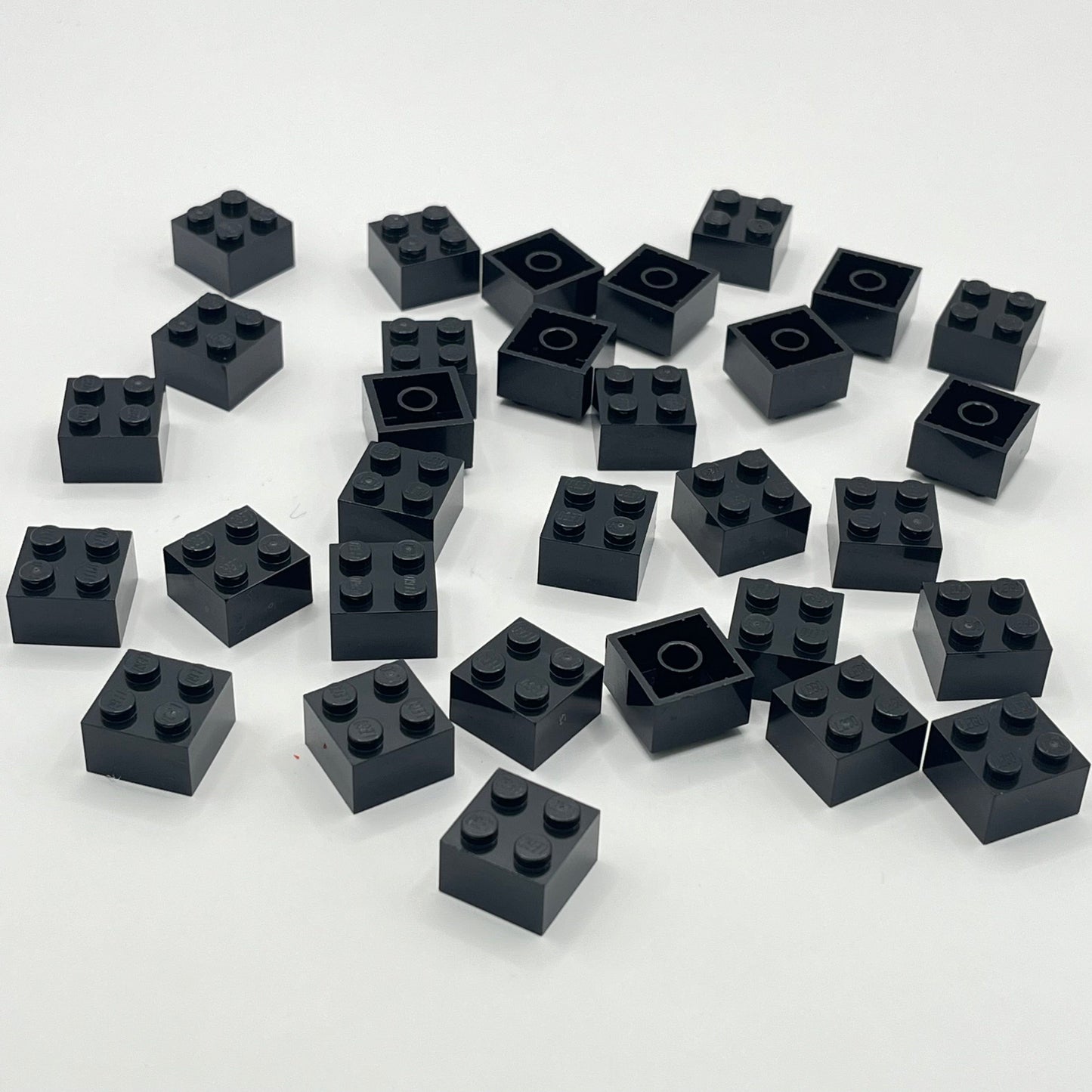 LEGO 2 x 2 Bricks, Black, 30 Pieces