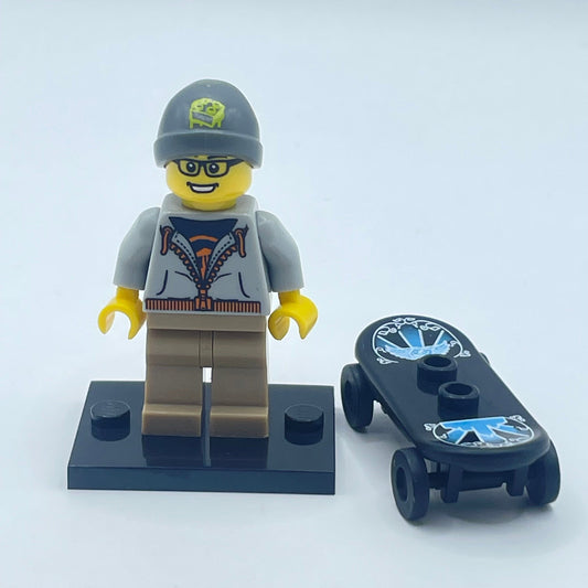 LEGO Street Skater with Skateboard, Series 4, Minifigure (col057)