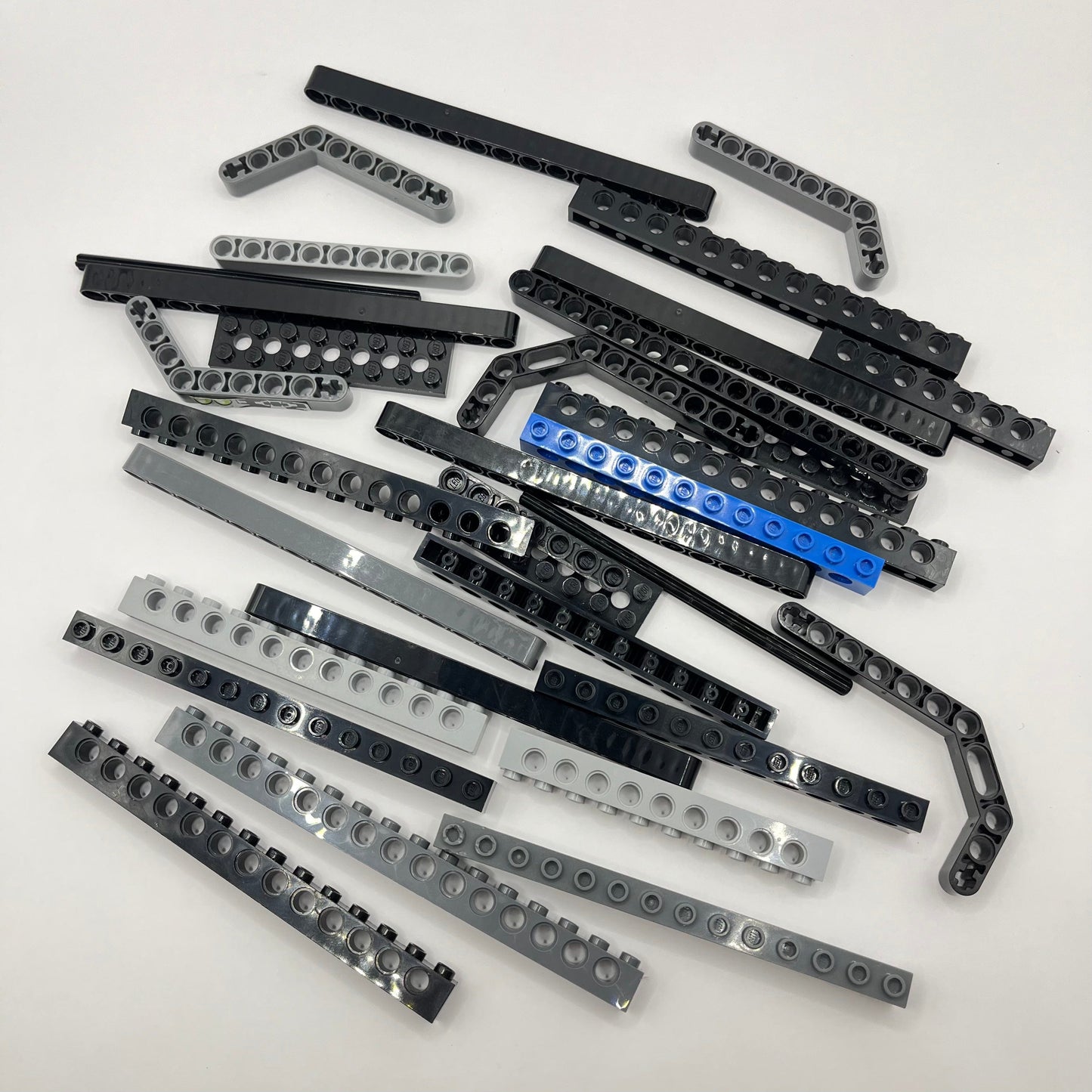 LEGO Long Technic, Mixed Colours Approx. 110g