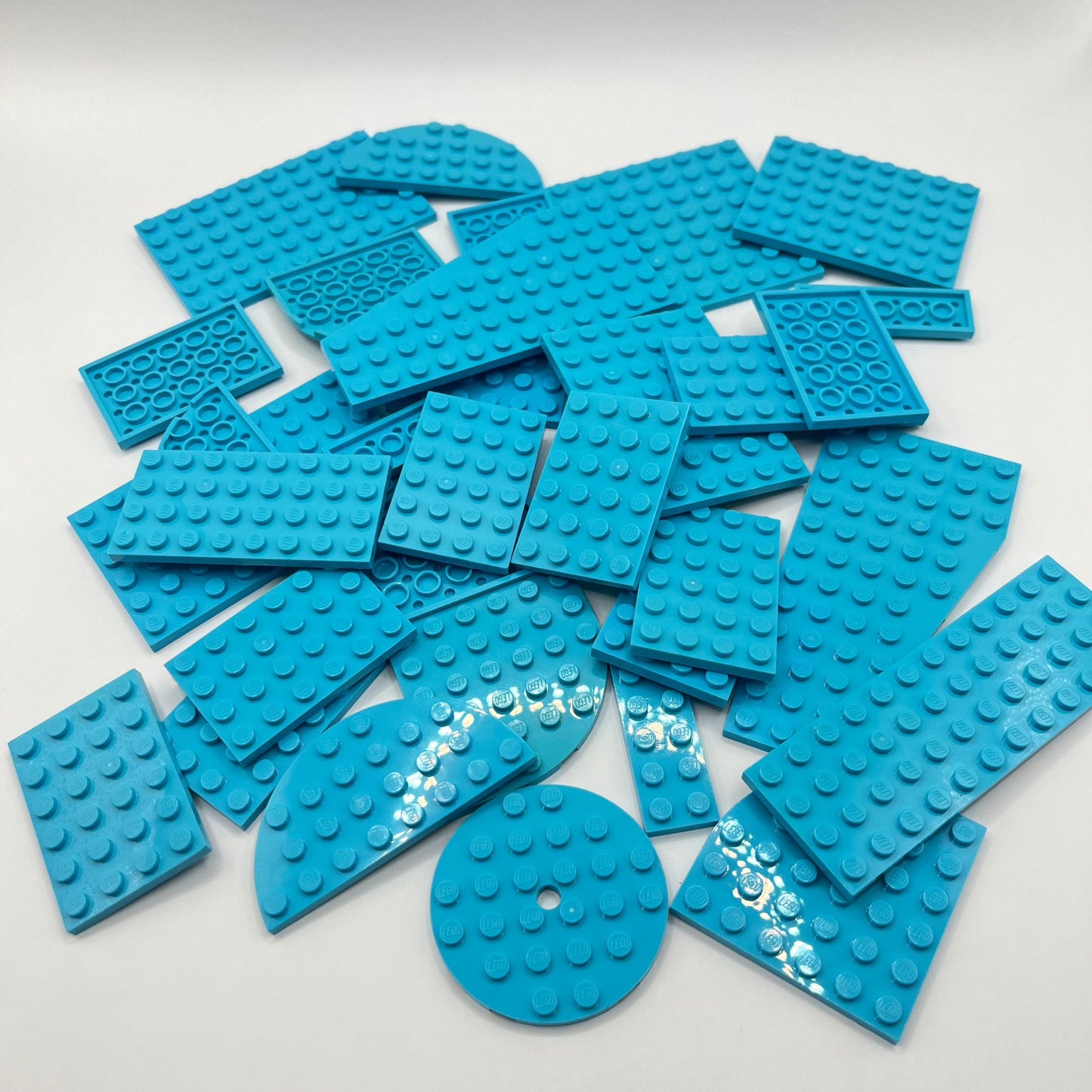 LEGO Medium Azure, Plates, Approx. 140g