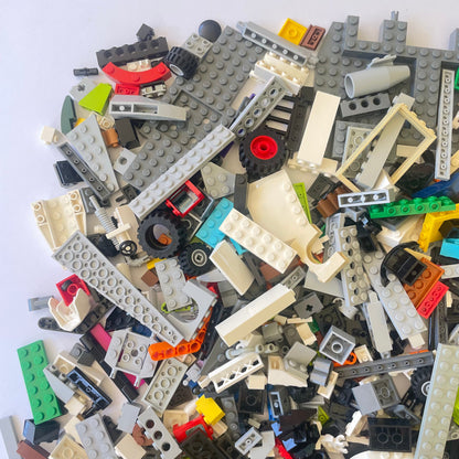 LEGO Fun Pack, Mixed Bag, Approx. 750g includes 6 Minifigures/Minidolls