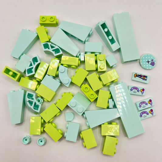 LEGO Aqua and Yellowish Green, Mixed Bricks, Approx. 40g