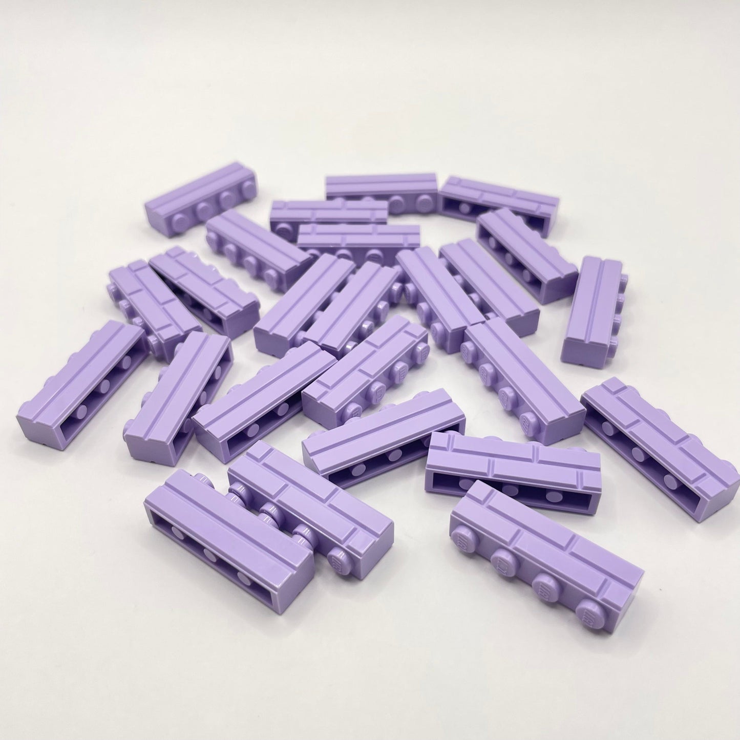 LEGO Masonry Building Bricks 1 x4 Lavender, 25 pieces (15533)