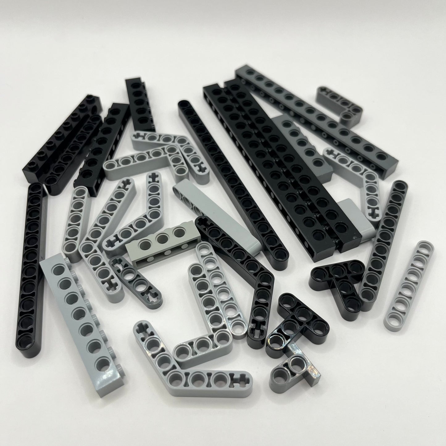 LEGO Greys and Black, Technic Lift Arms, 30 Pieces