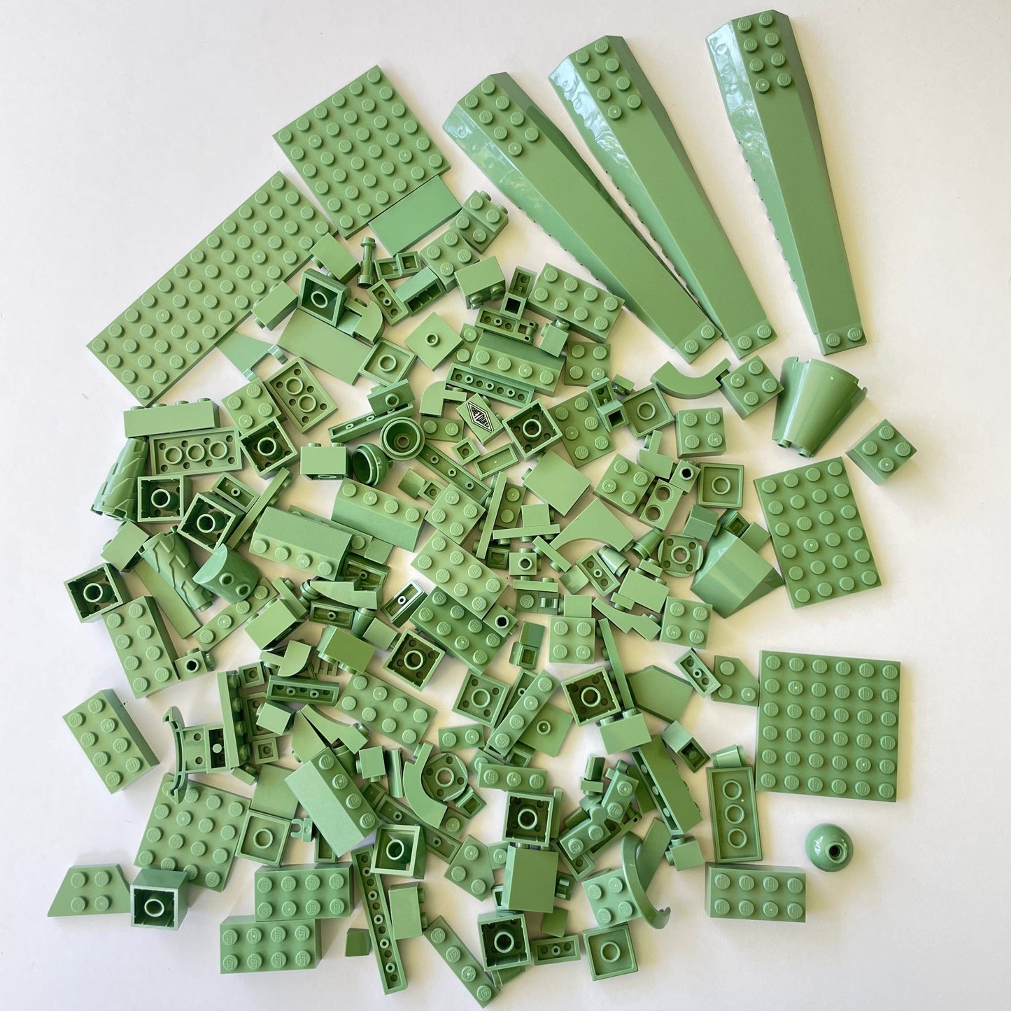 LEGO Mixed Bricks, Sand Green, Approx. 185g