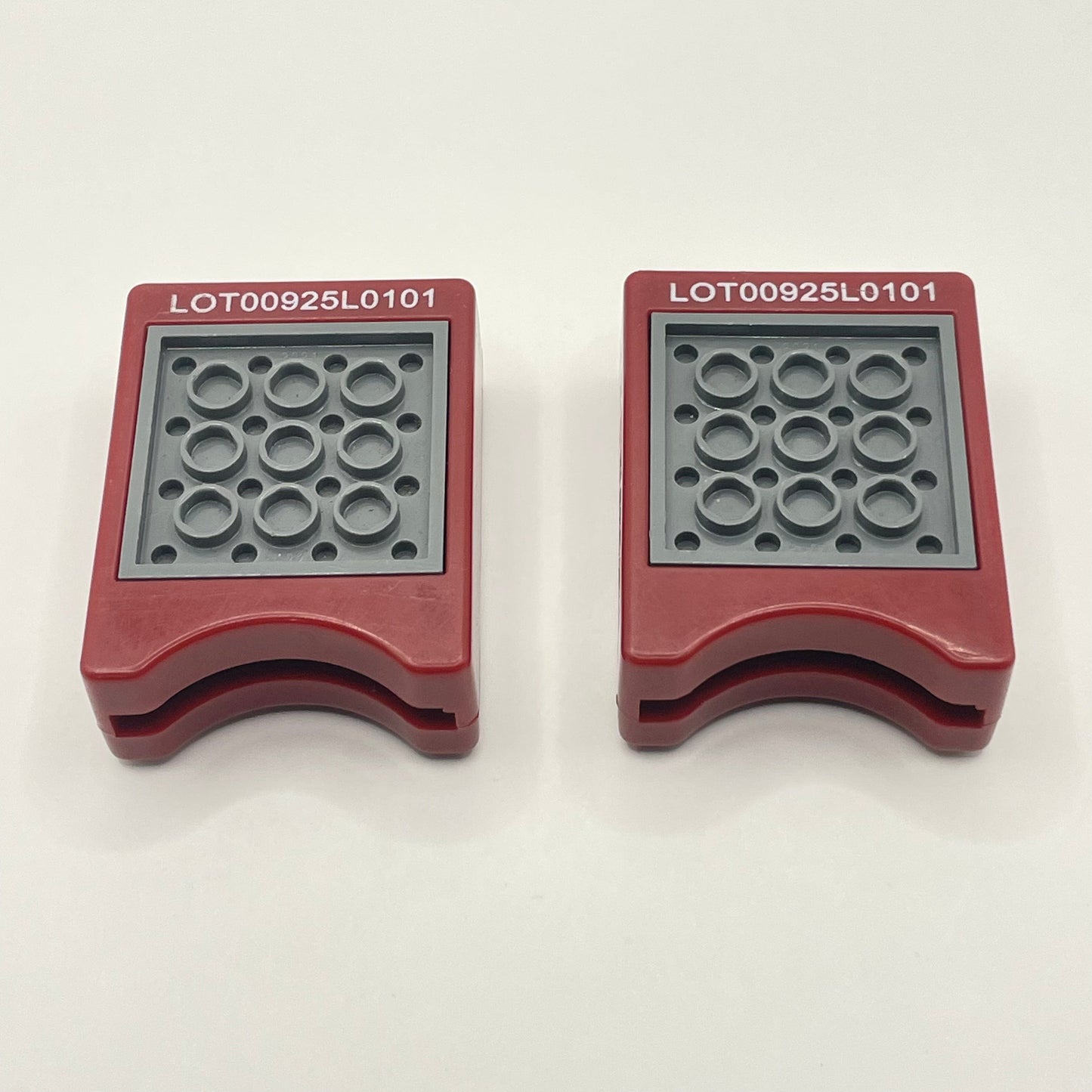 LEGO Nintendo Game Case Dark Red, 2 Pieces