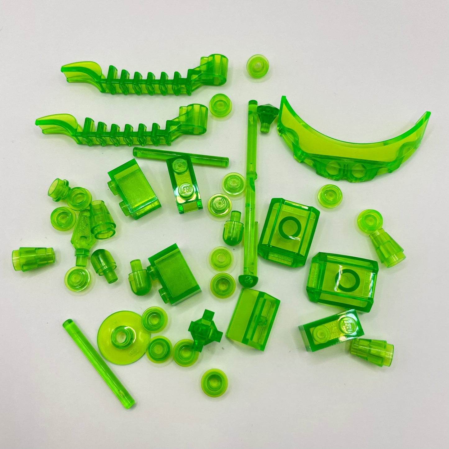 LEGO Transparent Neon Green, Mixed Pieces, 40 Pieces