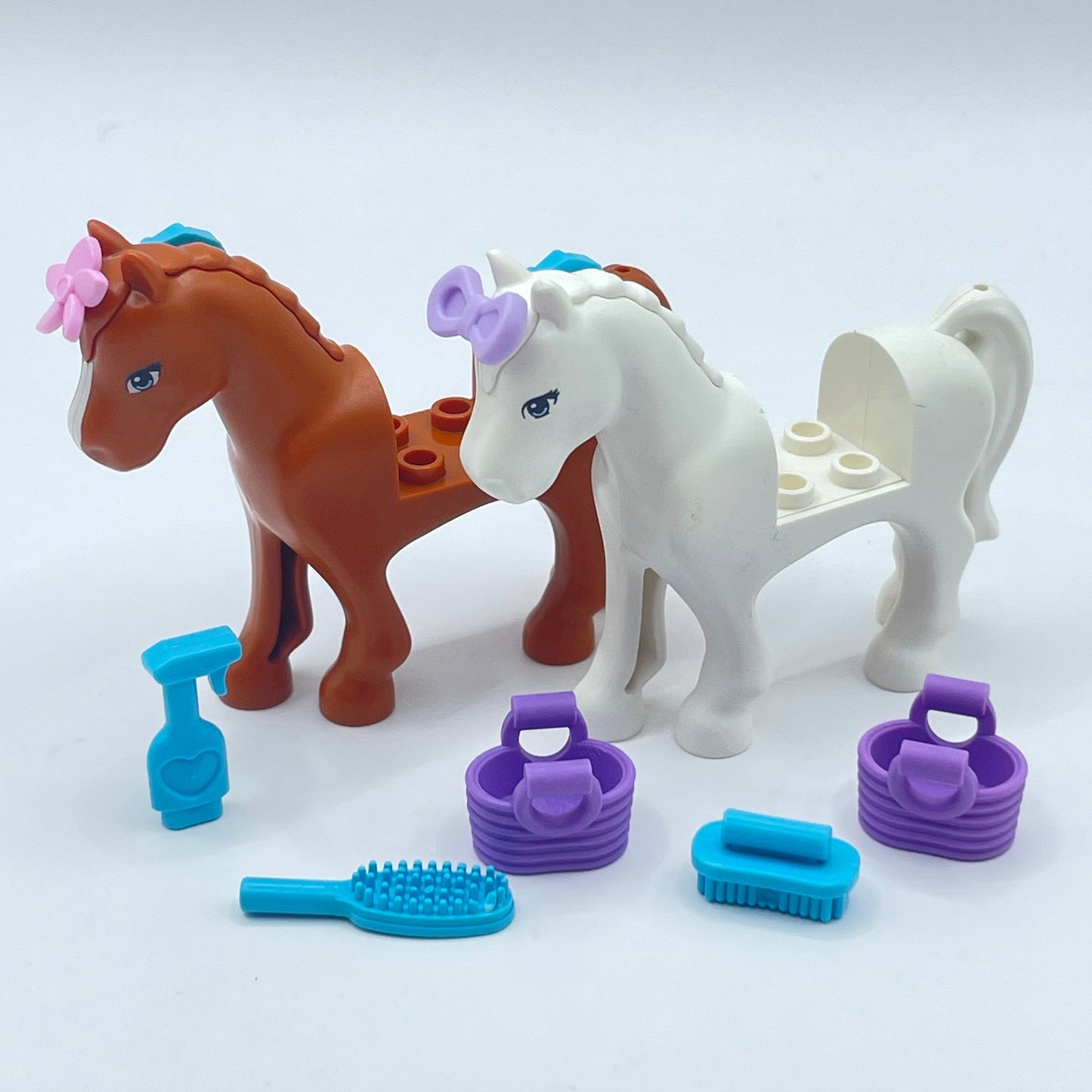 LEGO Show Ponies, Horse Friends with Ribbons, Baskets and Comb, 11 Pieces