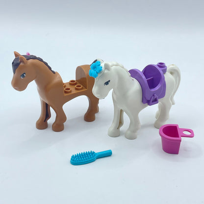 LEGO Horse Friends with Saddles, Baskets and Comb, 7 Pieces