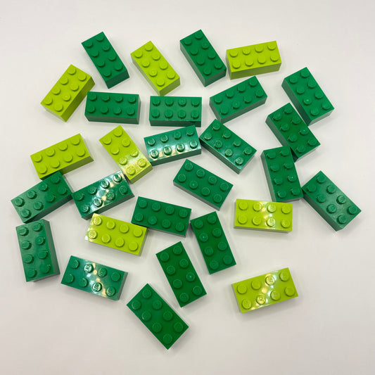 LEGO 2 x 4 Bricks, Mixed Greens, 28 Pieces