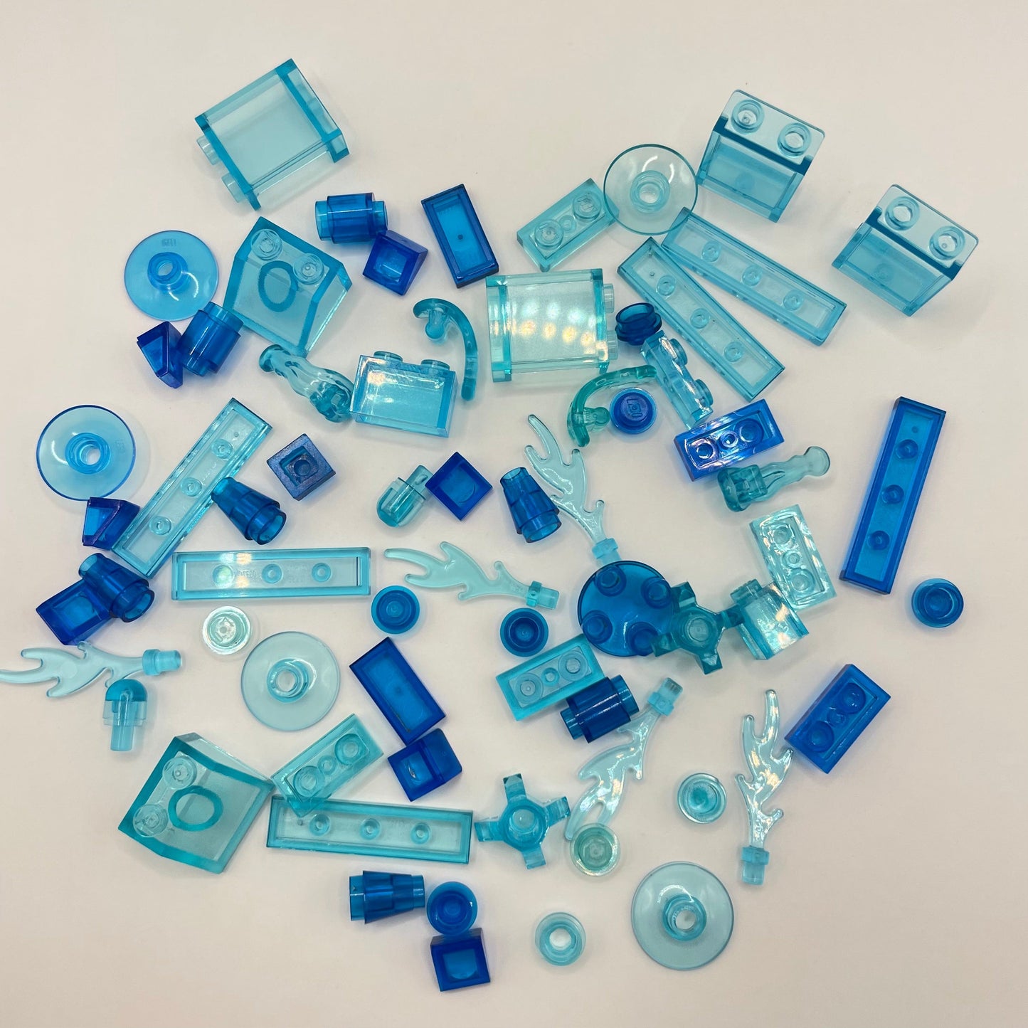 LEGO Energy Effects, Transparent Blue, 65 Pieces Water, Ice