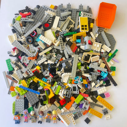 LEGO Fun Pack, Mixed Bag, Approx. 750g includes 6 Minifigures/Minidolls