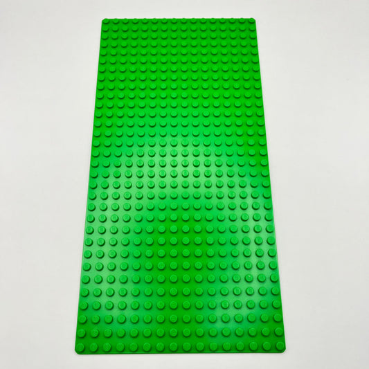 LEGO Baseplate, Bright Green, 32x16, 1 Piece (2748)