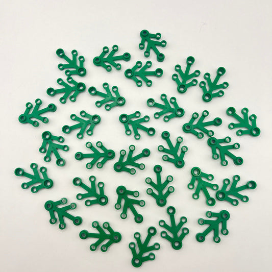 LEGO Plant Leaves 4x3, Green, 30 Pieces (2423)