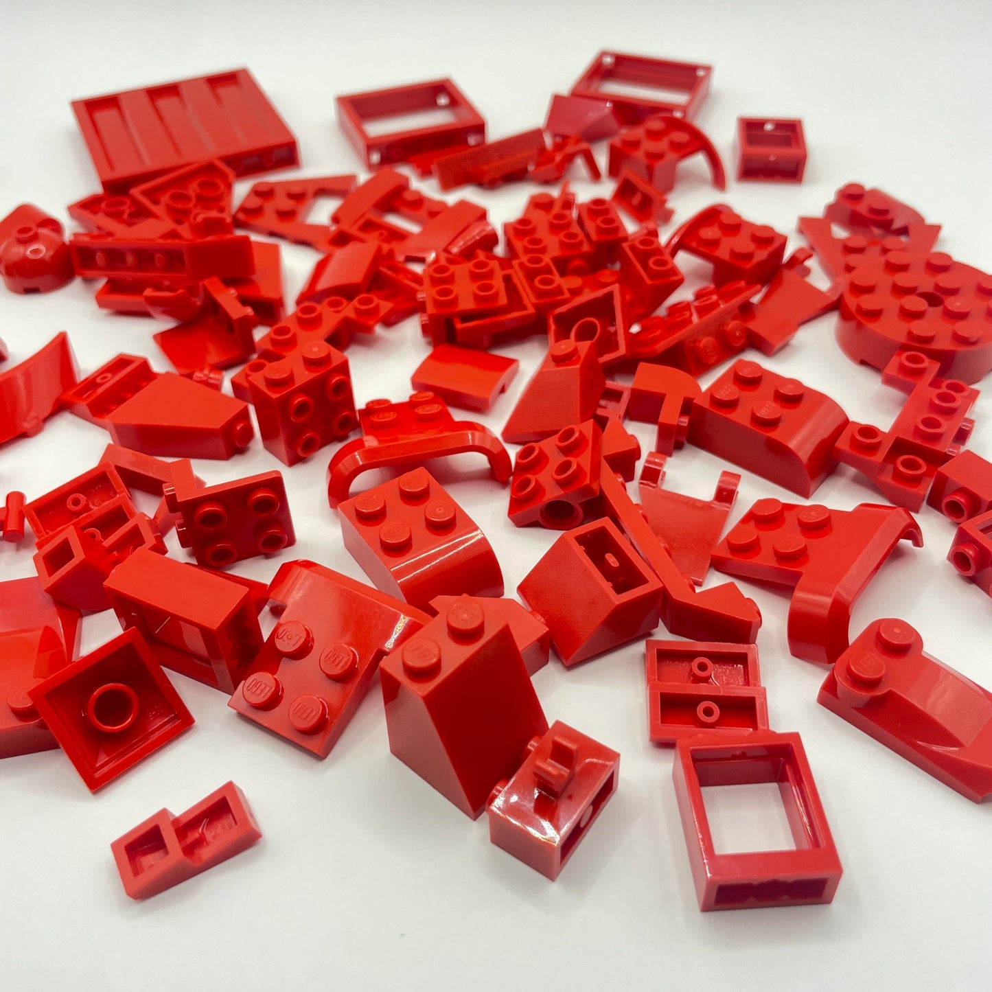 LEGO Mixed Red Building / Vehicle Parts Approx. 80g